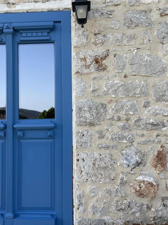 Marina Castellana Studios Chalki Town Exterior foto