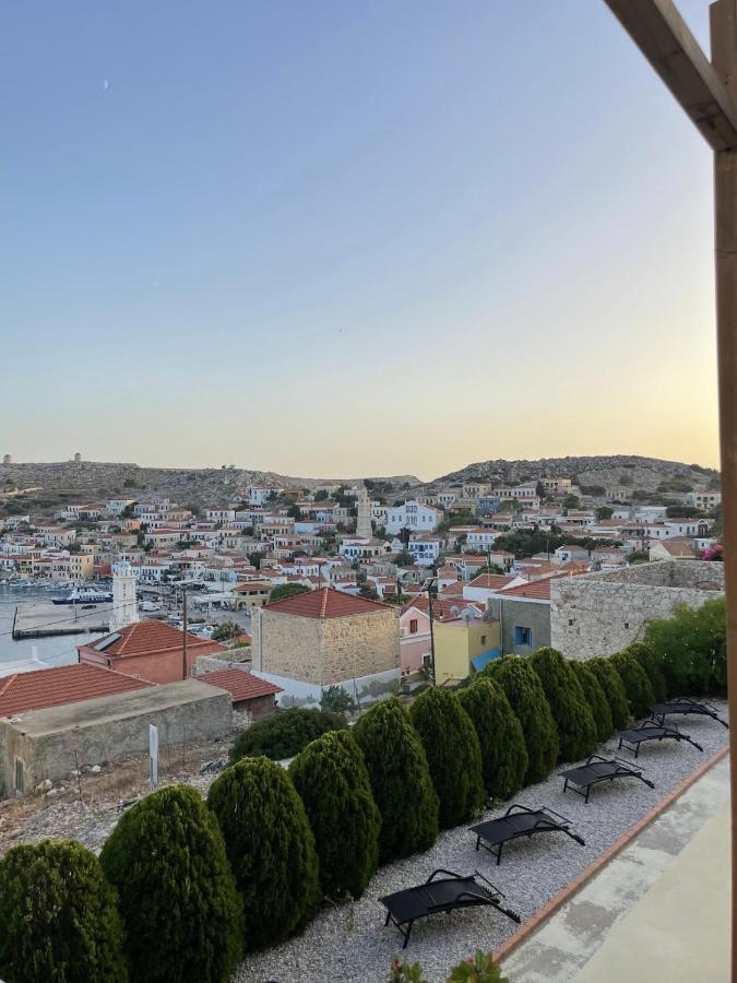 Marina Castellana Studios Chalki Town Exterior foto